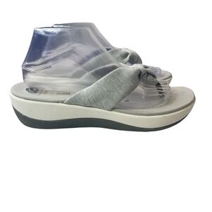 Clarks Cloudsteppers Arla Gilson sandals